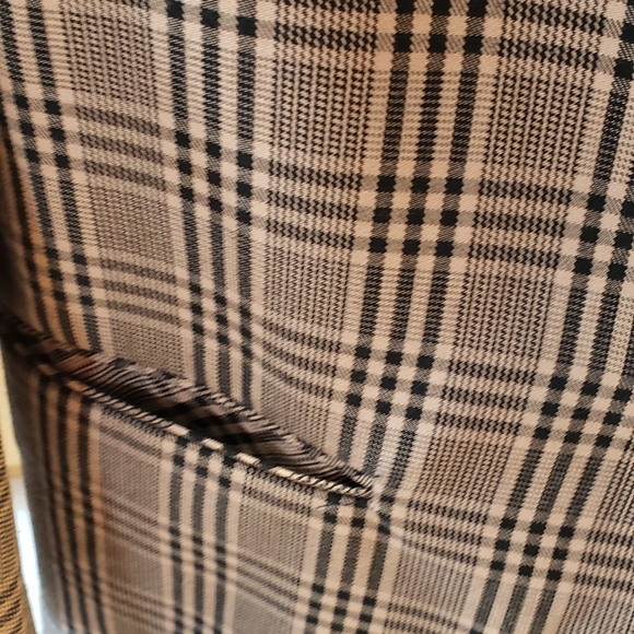 TWIK Blazer - Picture 3 of 4